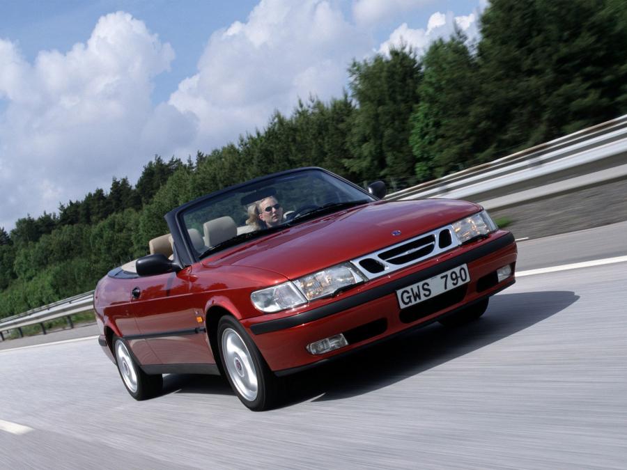  Saab 9-3 Convertible 1998 года  (фото 18 из 57)